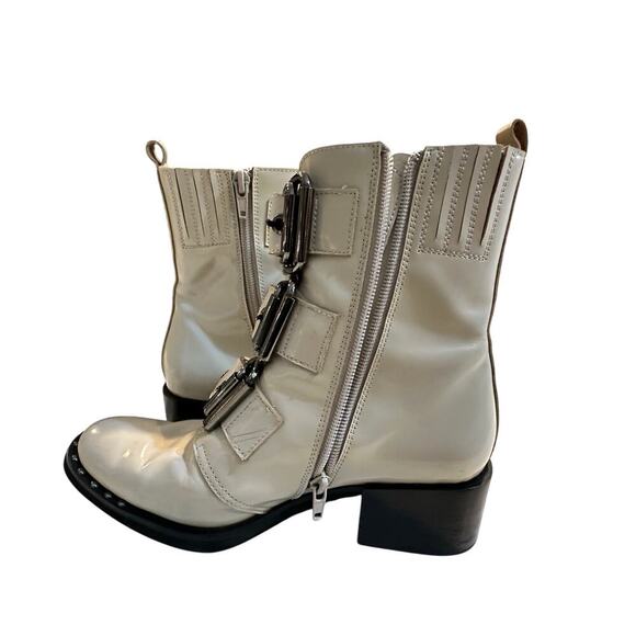 Jeffrey Campbell Light Gray Polished Leather Round Toe Ankle Boots Size 6 - Picture 13 of 13